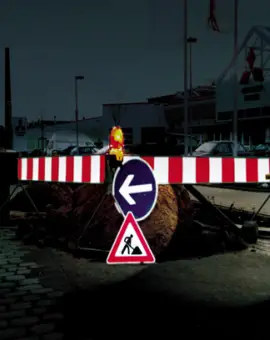 Oralite 5500 reflective film